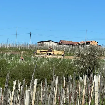 Luxusní stan Glamping Altare In The Vineyards Dogliani
