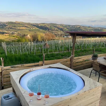 Glamping Altare In The Vineyards Luxury tent